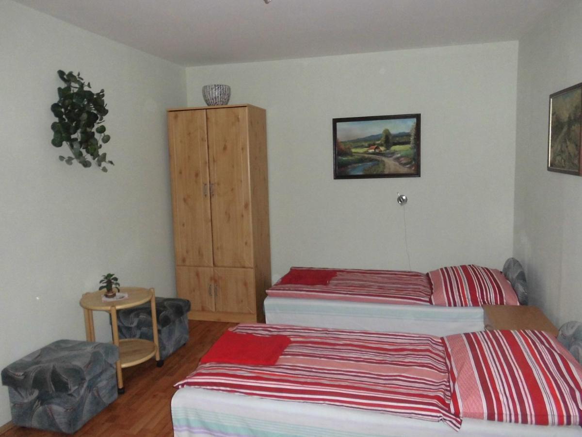 Fenyves Apartman Sarospatak Exterior photo